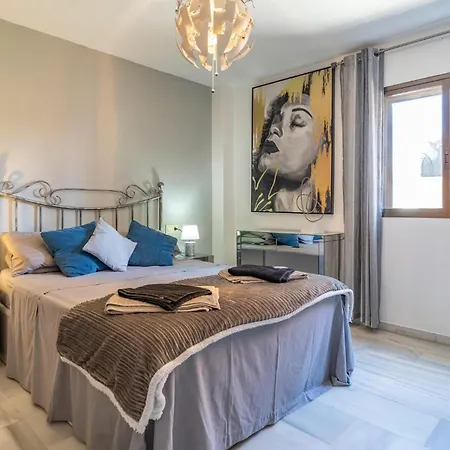 3 Bedroom Cozy In Lagunas De Mijas